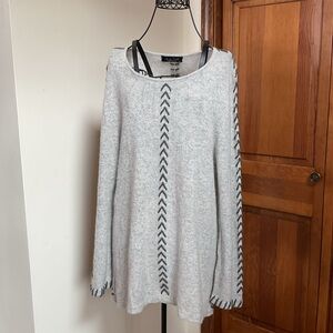 Claudia Nichole Cashmere tunic, Grey, XL
